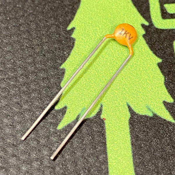 CERAMIC CAPACITOR 1PF 1000V 0.25%