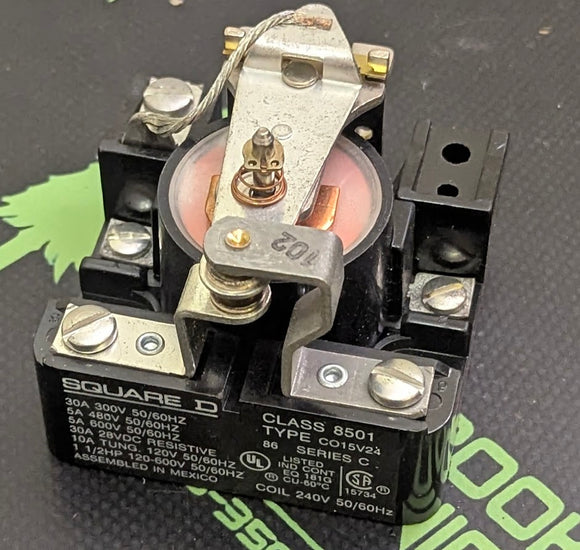 8501CO15V24