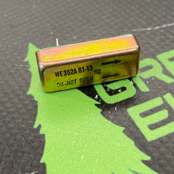 352A
