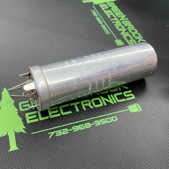218V054C32