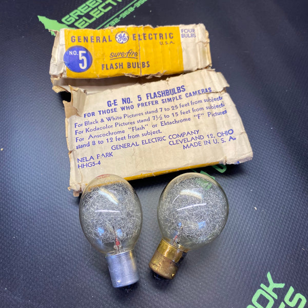 NO. 5 FLASH BULB