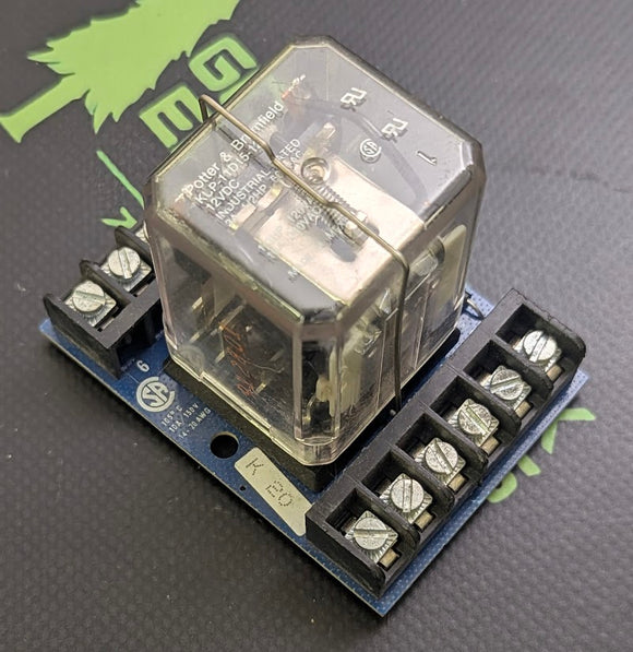 KUP-11D15-12 W/ 211BS SOCKET