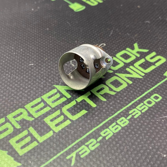 7P-599 W/ SHIELD BASE