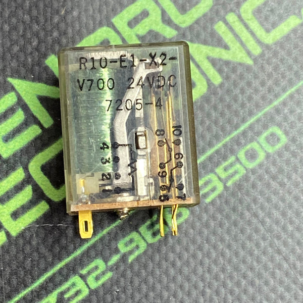 R10-E1-X2-V700-24VDC