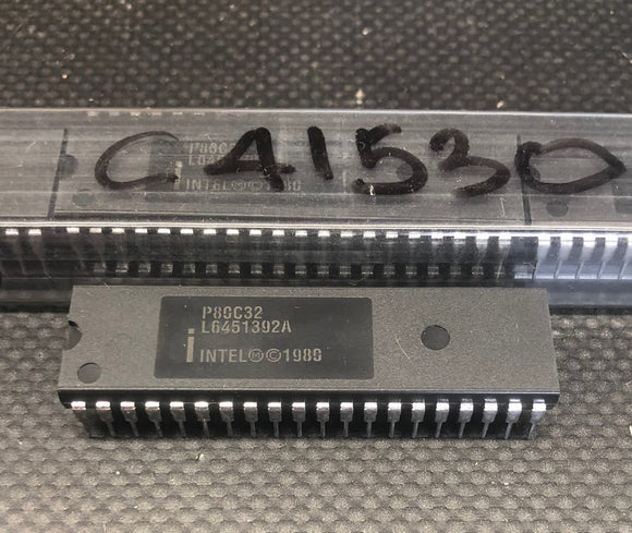 P80C32