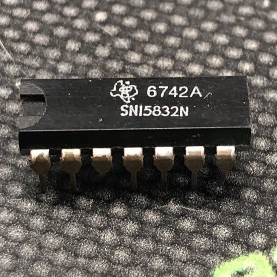 SN15832N