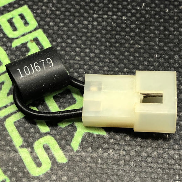 10J679
