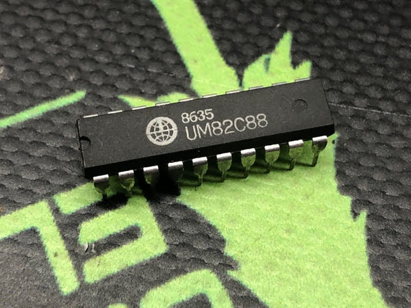 UM82C88