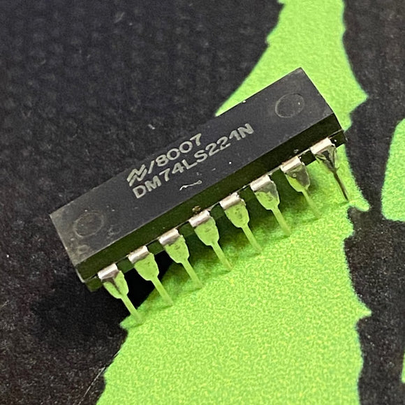 DM74LS221N