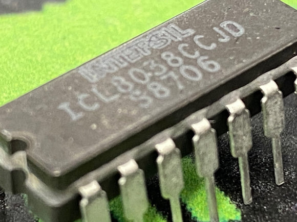 ICL8038CCJD