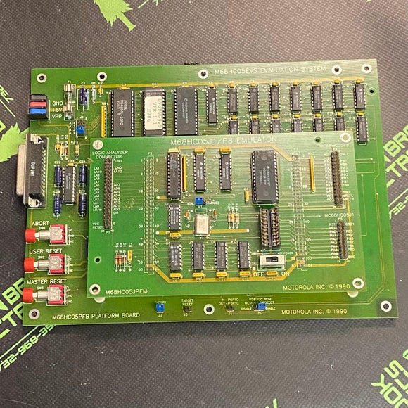 M68HC05J1/P8 EMULATOR